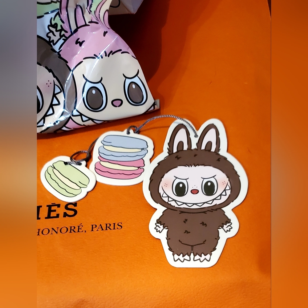 Authentic PopMart - The Monsters Exciting Macaron **SECRET Chestnut Cocoa - Picture 4 of 11